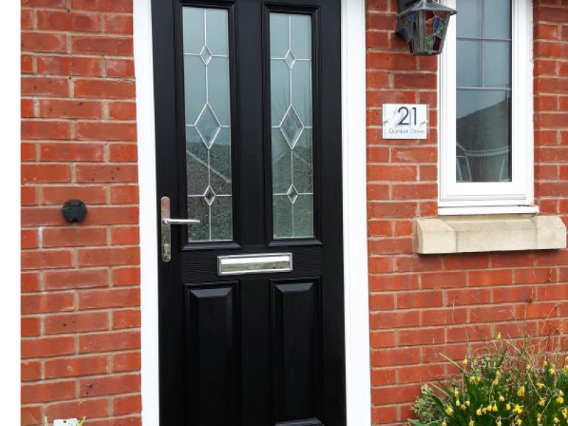 How To Choose Glass Design For Your Front Door