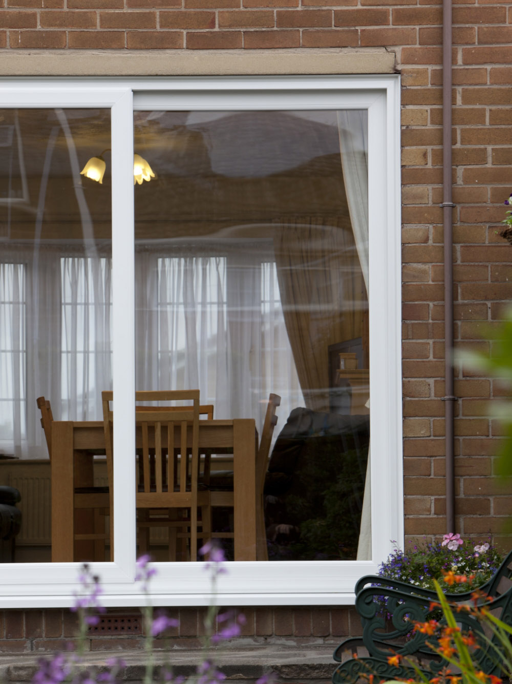 white aluminium doors drakes broughton, worcestershire