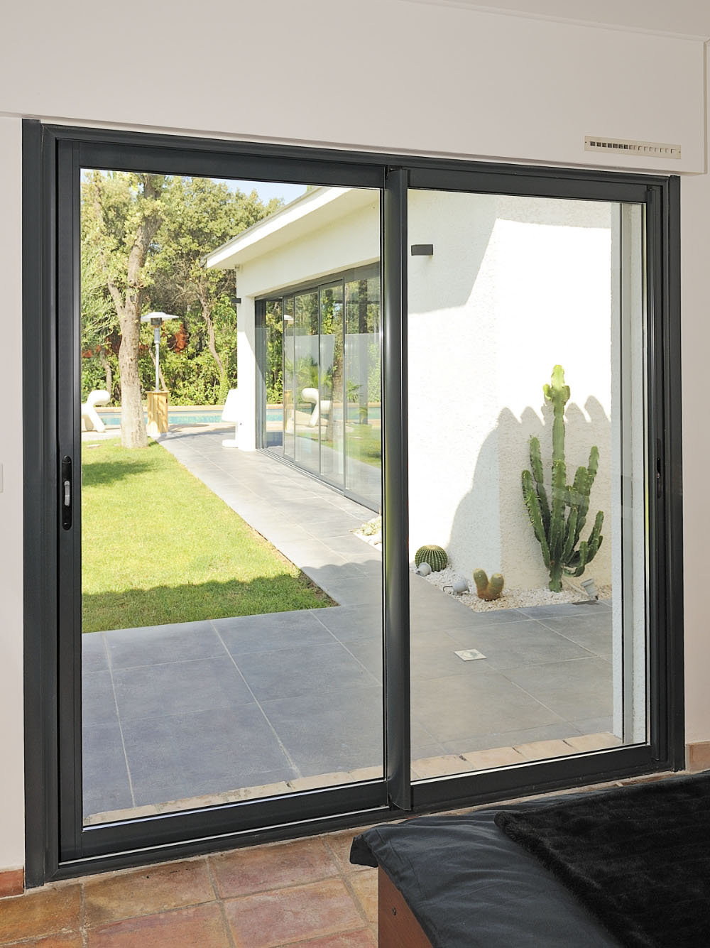 aluminium patio sliding doors drakes broughton