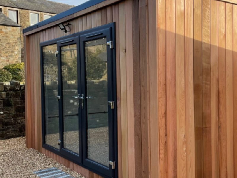 The Housman Garden Room Drakes Broughton