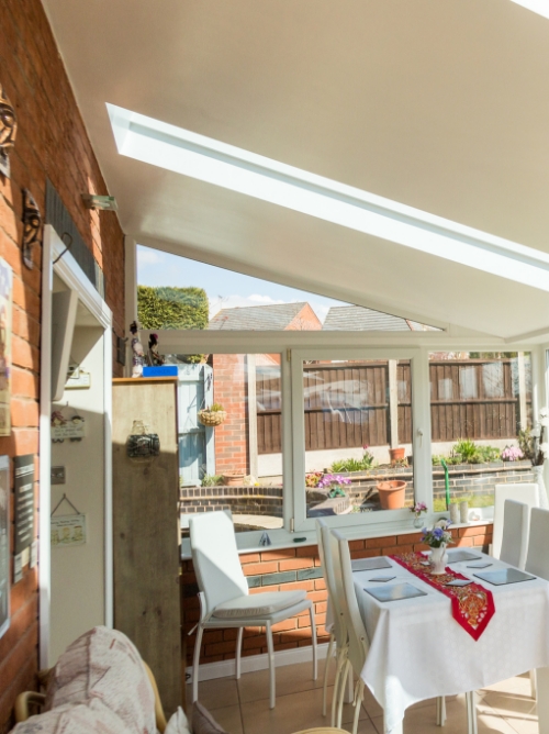 Lean-to Conservatories Drakes Broughton