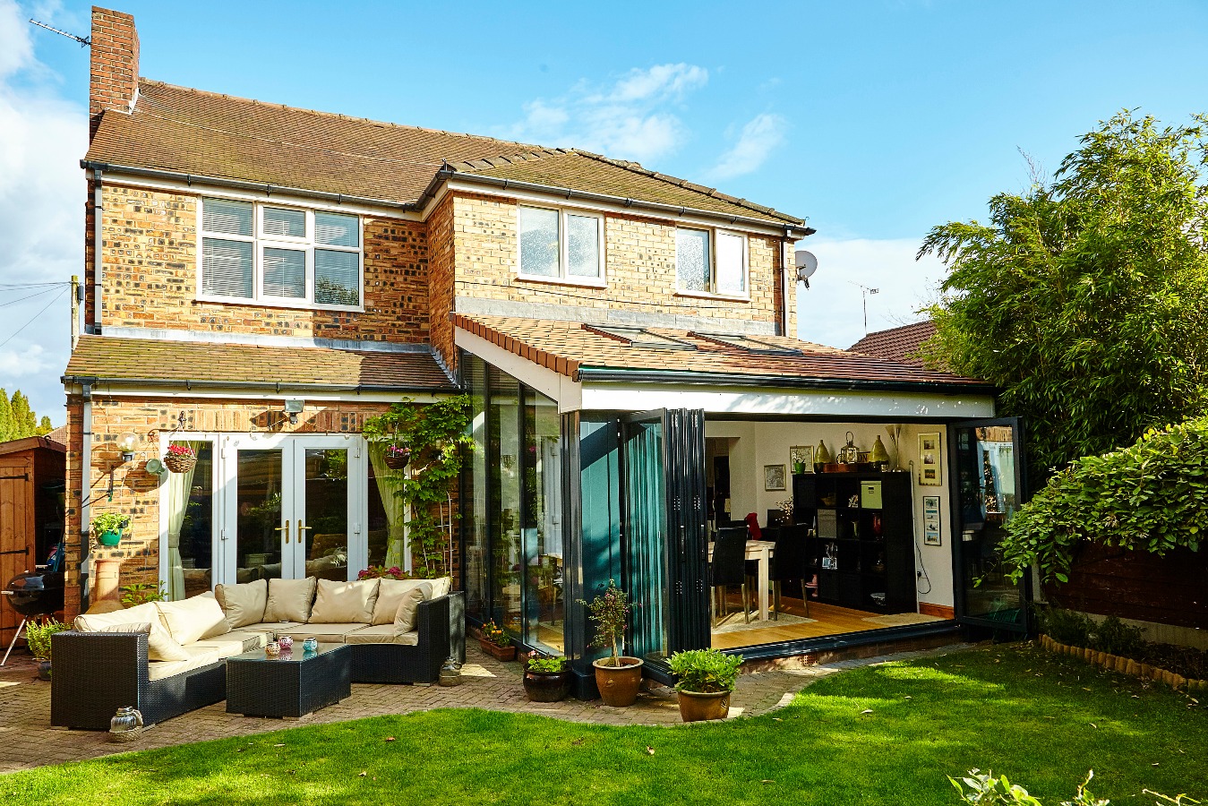 Roofed Conservatories Bromsgrove, Worcestershire Conservatory Prices